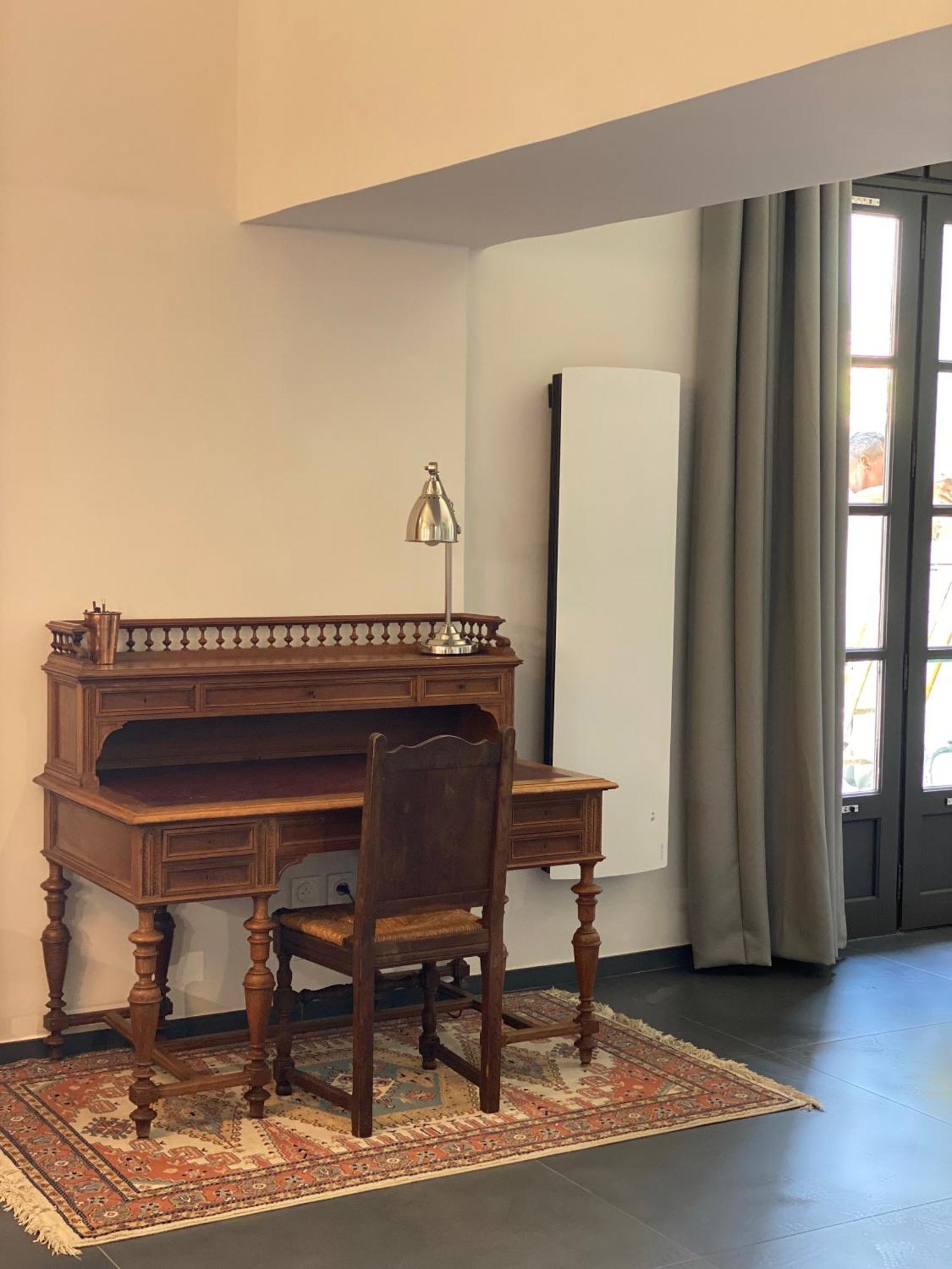 Appartement Avec Piscine Privee Dans Residence Pour 6 Personnes Uzès Екстериор снимка