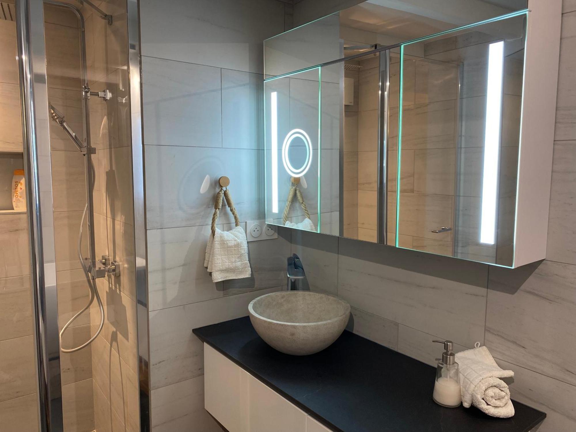 Appartement Avec Piscine Privee Dans Residence Pour 6 Personnes Uzès Екстериор снимка