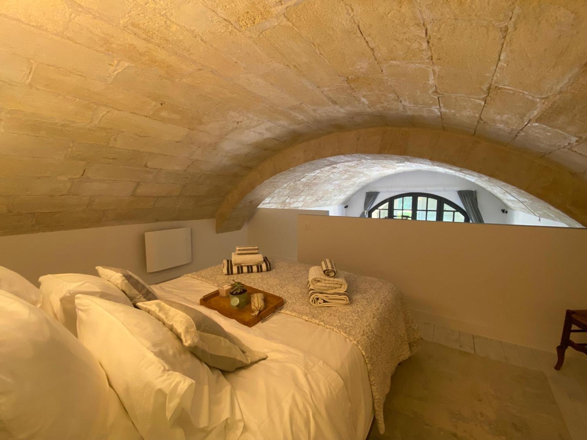 Appartement Avec Piscine Privee Dans Residence Pour 6 Personnes Uzès Екстериор снимка